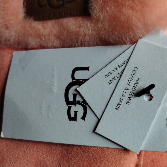 UGG Turn Cuff Water Resistant Sheepskin Gloves - Color - Starfish Pink - Picture 6 of 7